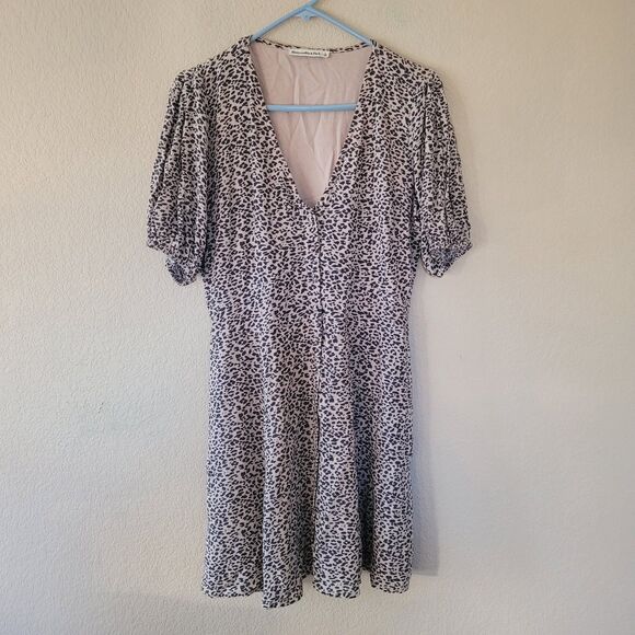 Abercrombie & Fitch Swing Mini Dress Size Large Pockets Button Animal Print Tie - Picture 1 of 7
